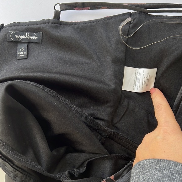 Speechless Junior Dress Black Multi Prom Dress size 15 New - Picture 7 of 12